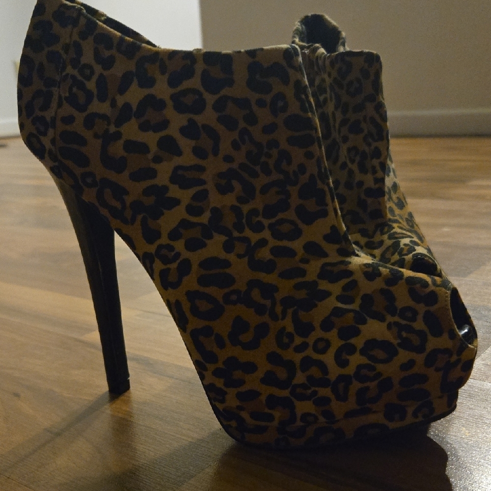 Leopard Print High Heel Ankle Boots